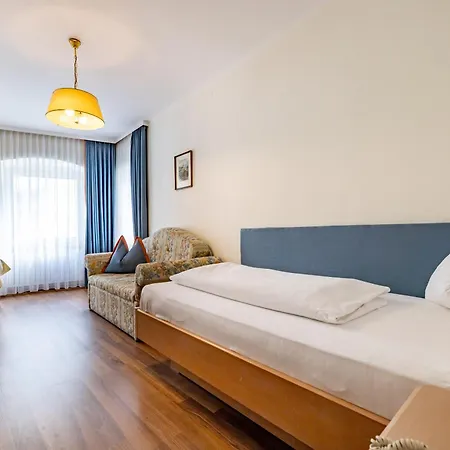 Hotel-restaurant Minichmayr 4*