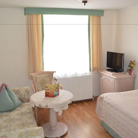 Hotel Hotel-restaurant Minichmayr 4*