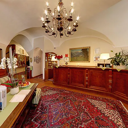 Hotel Hotel-restaurant Minichmayr 4*
