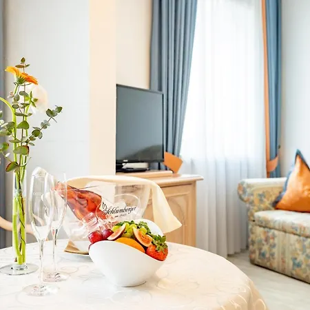 ホテル Hotel-restaurant Minichmayr 4*