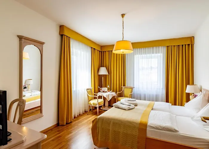 Hotel-restaurant Minichmayr 4*