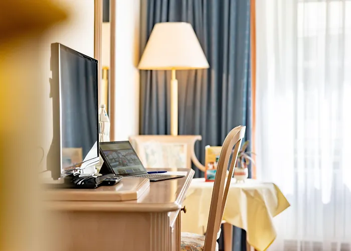 Ξενοδοχείο Hotel-restaurant Minichmayr 4*